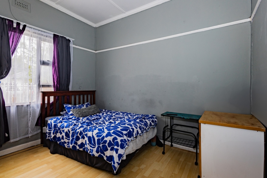 5 Bedroom Property for Sale in Parow Valley Western Cape